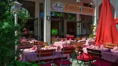 Taverna: Terrasse wieder geöffnet
