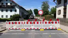 Ortsdurchfahrt komplett gesperrt