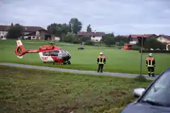 Radfahrer von Pkw erfasst