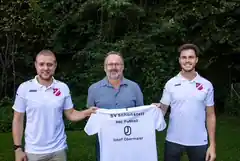 Neue Polos für Fußballabteilung
