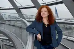Infostand mit Margarete Bause