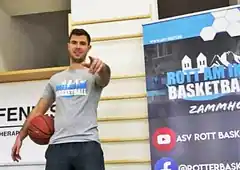 Der Coach gibt einen aus