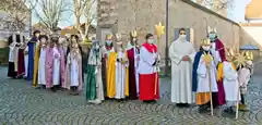 Mit Stern und Maske unterwegs