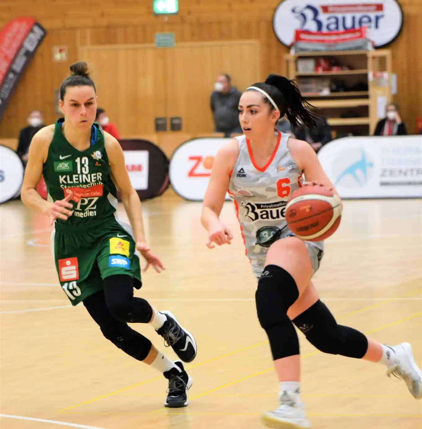 Die Arme zum Himmel, Basket-Ladies!