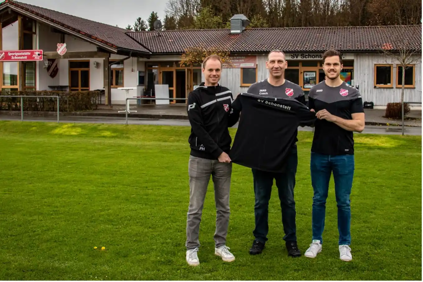 SV Schonstett verlängert mit Trainer Probst
