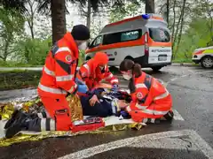 Elf neue Sanitäter