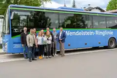 Mit dem Bus zum Gipfel