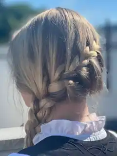 Schick zum Frühlingsfest