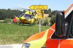 Biker mit Schutzengel als Sozius