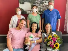 Das 500. Baby ist ein Mädchen