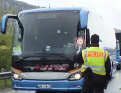 Kein Spaß für die Insassen eines Reisebusses