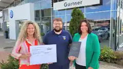Autohaus Gartner hilft Feuerwehr Bachmehring