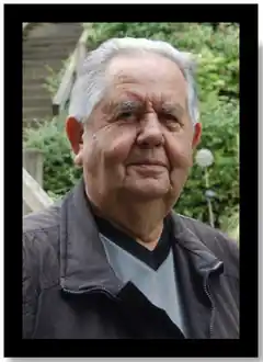Am offenen Grab von Robert Zeislmeier