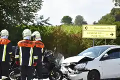 Schwerer Unfall auf der B15 bei Gabersee