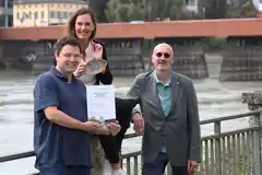 Spektakuläres Schifferl-Rennen auf dem Inn
