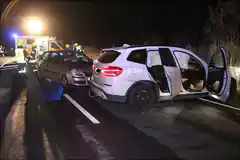 Gestern Abend auf der B15: Junger Mann verletzt
