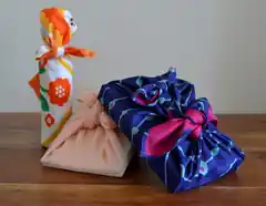 Geschenke nachhaltig einpacken mit Stoff