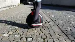 Pedelec-Fahrer schwer verletzt