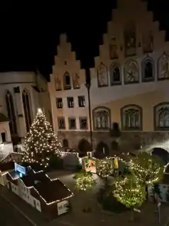 Donnerstag und Freitag nochmals Christkindlmarkt
