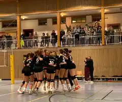 Volleyballerinnen: Weihnachtsgrüße an „die besten Fans der Welt“
