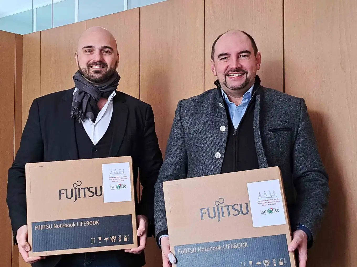 Laptops für den guten Zweck in Rott