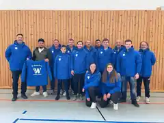 Die Coaches warm eingepackt