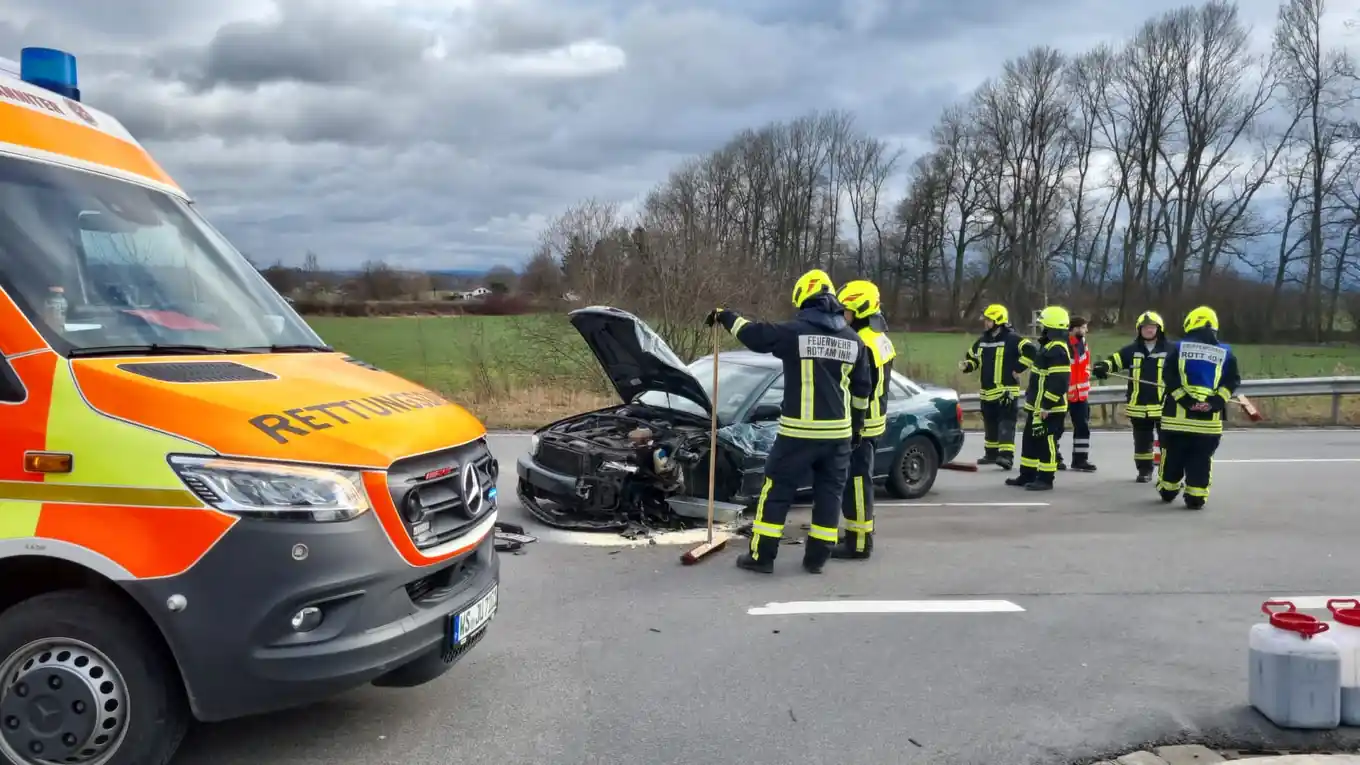 Mehrere Verletzte bei Unfall