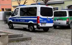 Drogen-Razzia in sechs Wohnungen