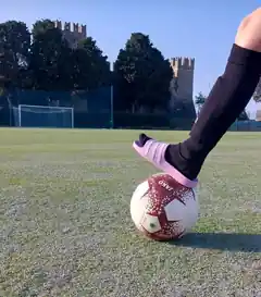 Mitspielen bei den Kickerinnen des ASV Rott