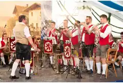 Stadt lädt zum Seniorentag aufs Frühlingsfest