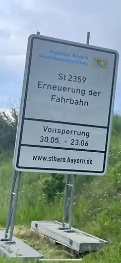 Richtung Griesstätt Vollsperrung