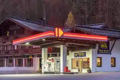 Fotos über alte Tankstellen