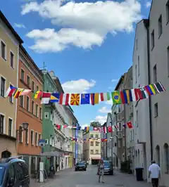 Bunt, bunter … Nationenfest
