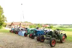 Sie lassen die Traktoren tanzen
