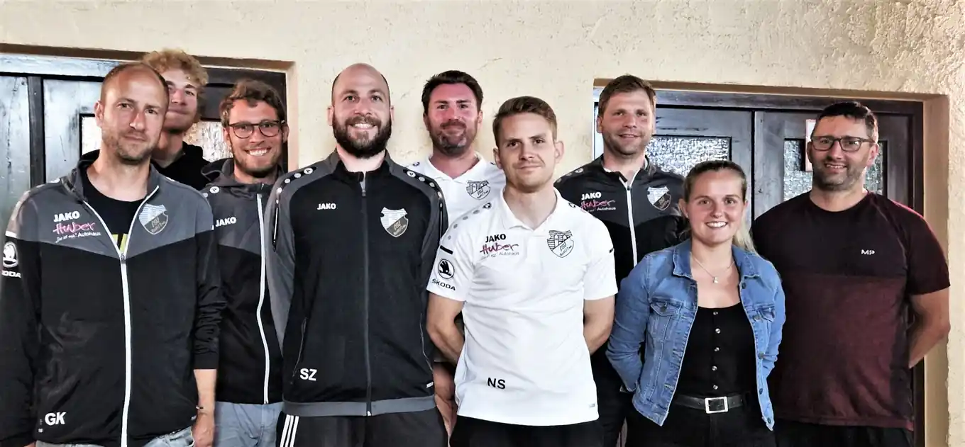 Andi Zimpel bleibt Fußball-Chef in Rott