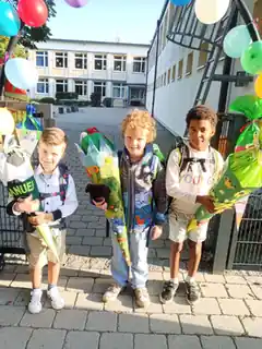 Start in das Abenteuer Schule
