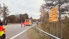 Schwerer Unfall auf B304: Zwei Pkw verwickelt