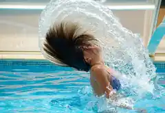 Für Schwimmkurs 50 Euro vom Staat
