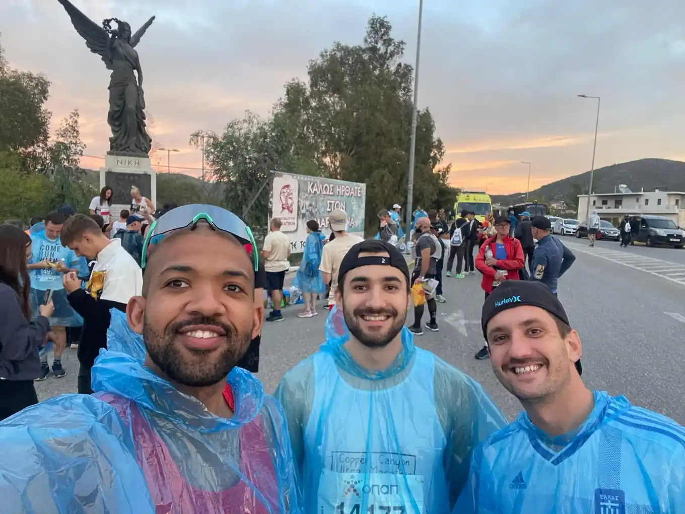 Drei Wasserburger laufen nach Athen