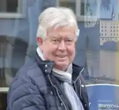 Helmdach bleibt Vorsitzender