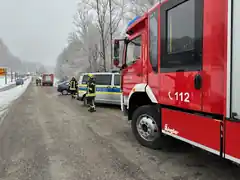 Mit Pkw gegen Baum geprallt
