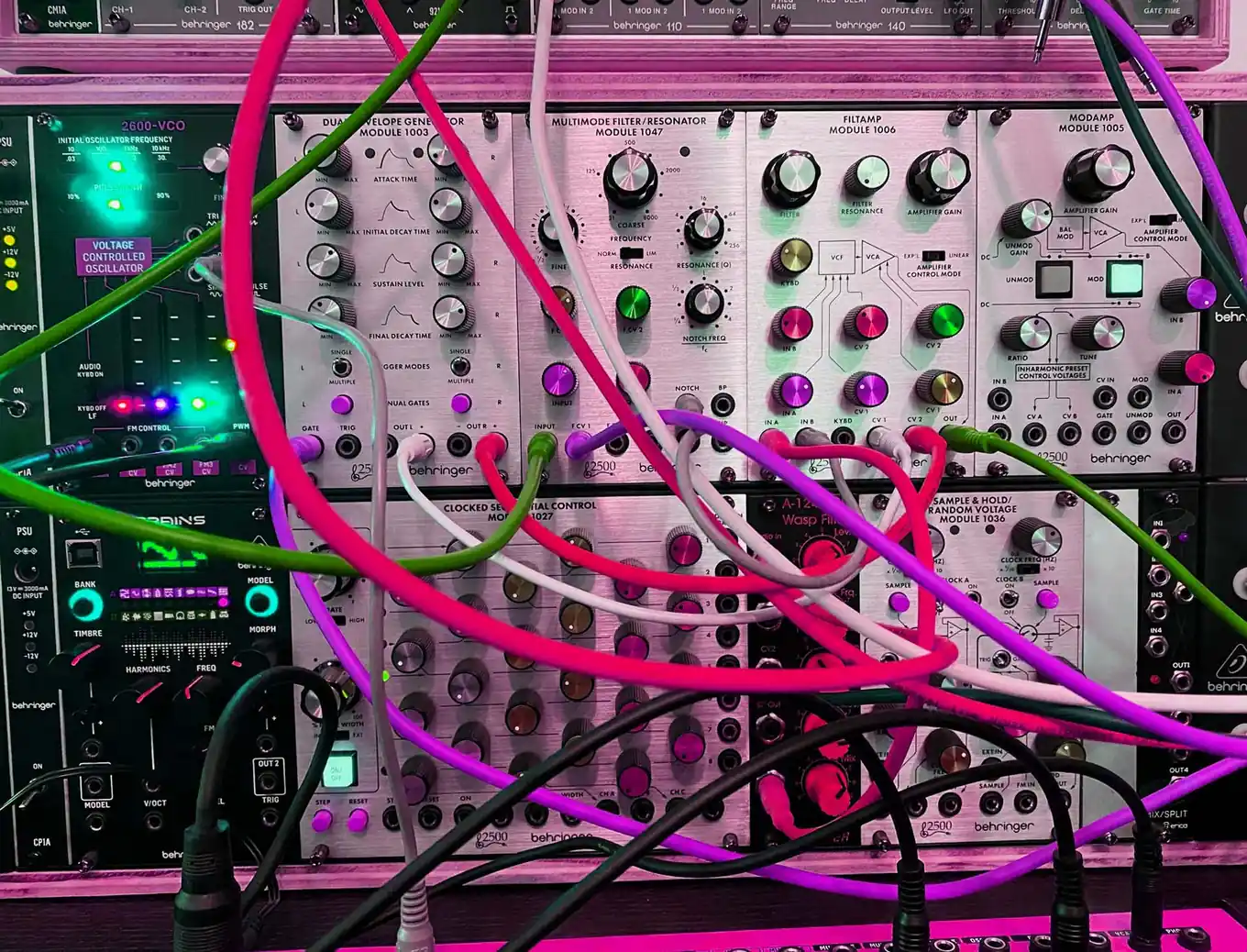 1. Wasserburger Synthi-Lounge