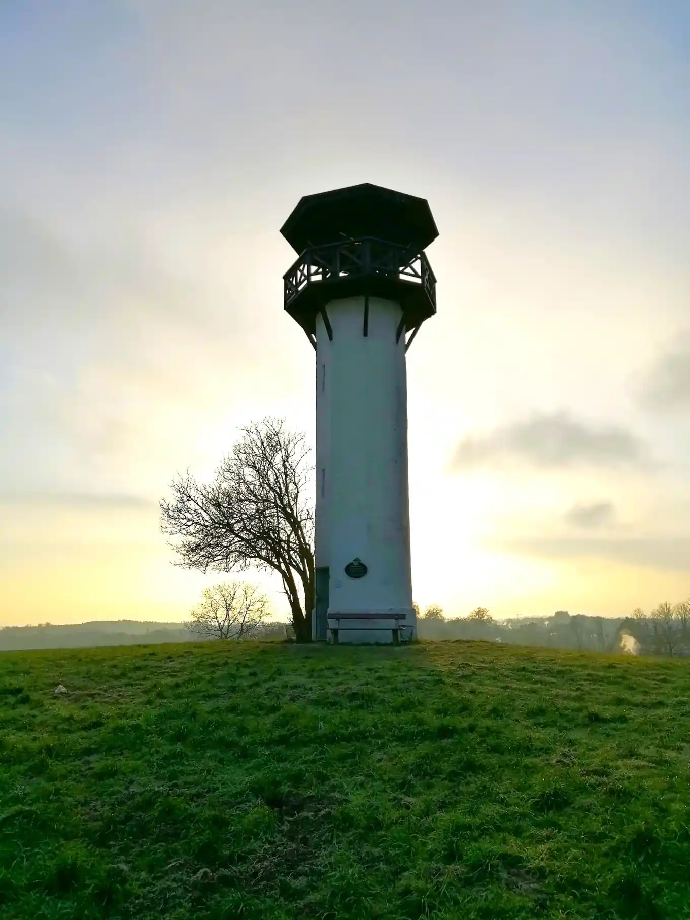 Gemeinsam „ratschwandern“ zum Aussichtsturm