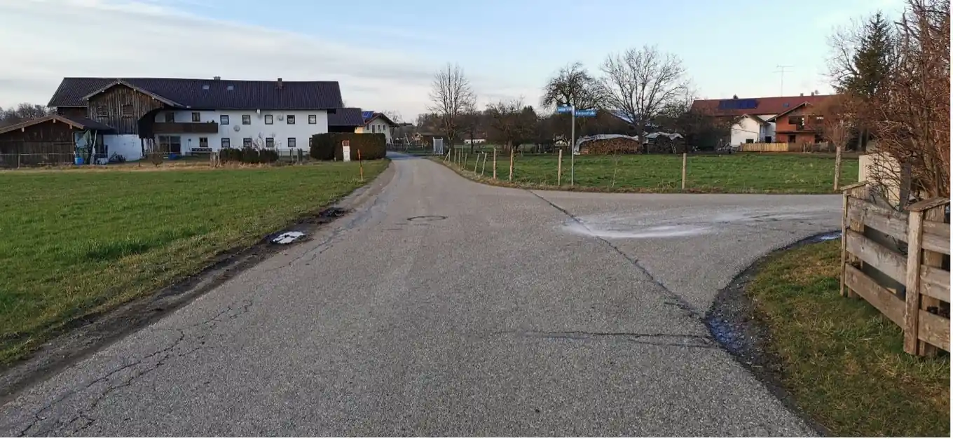 Gilt hier „Rechts vor Links“?