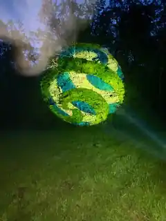 Der „Stoa“ leuchtet wieder
