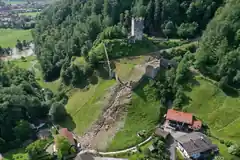 Burg Falkenstein stark beschädigt