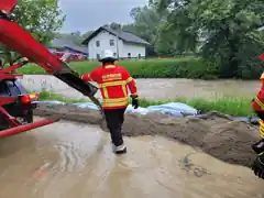+++ 16.30 Uhr: Großalarm im Altlandkreis +++
