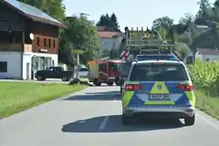 200 Kilo Weizen auf der Fahrbahn