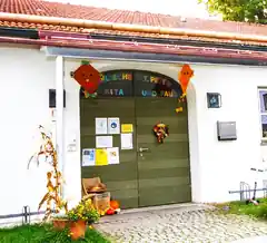 Rott mit Herz für FSJler