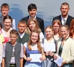 Viele strahlende Gesichter